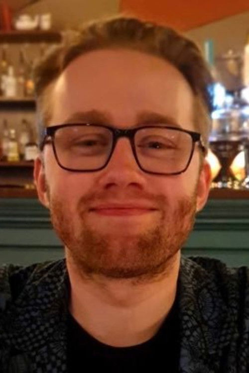 Thomas Fyfe as Vision (voice)