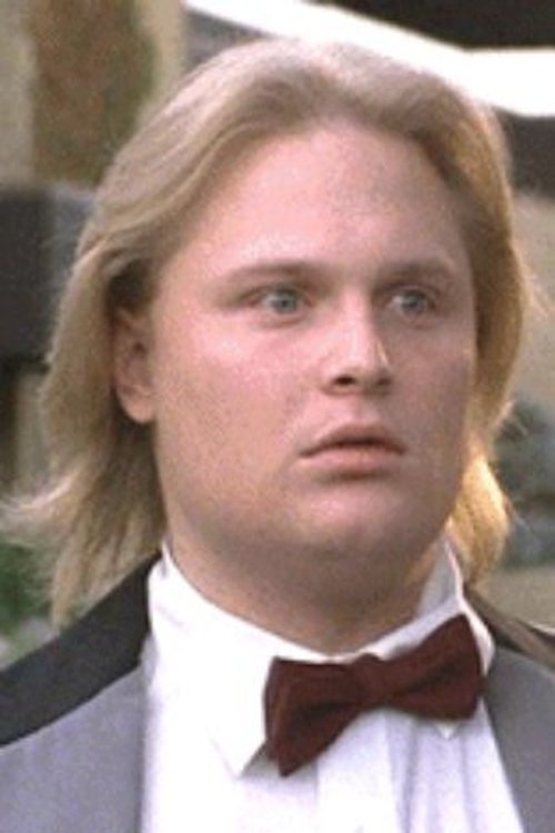 Alan Pottinger as Richie