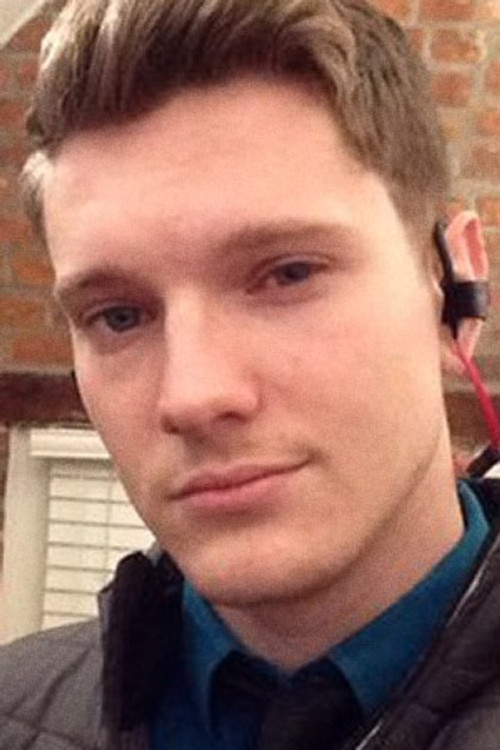 Blake Barnes as Therapist