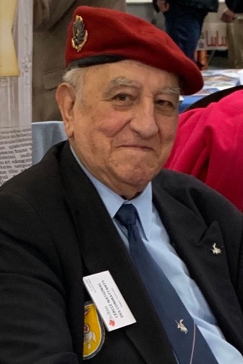 Roger Holeindre as Self