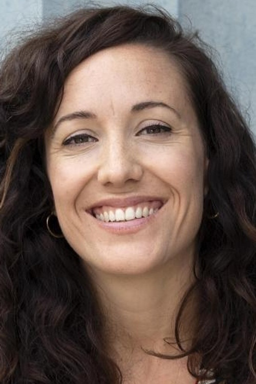 Laurianne Mortureux as L'Androide