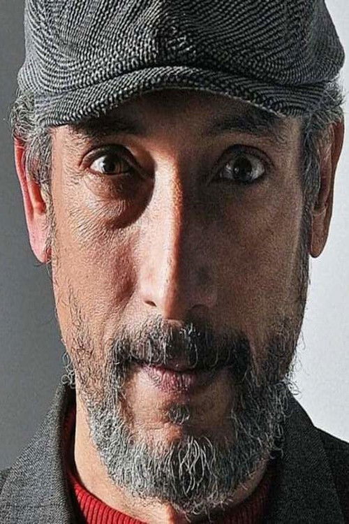 Taher El Hakim as سائق الميكروباص