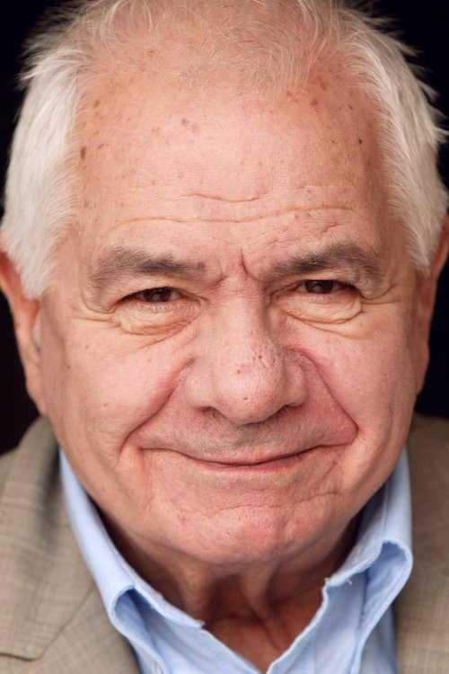 Michel Galabru as Tonelotti l'entrepreneur