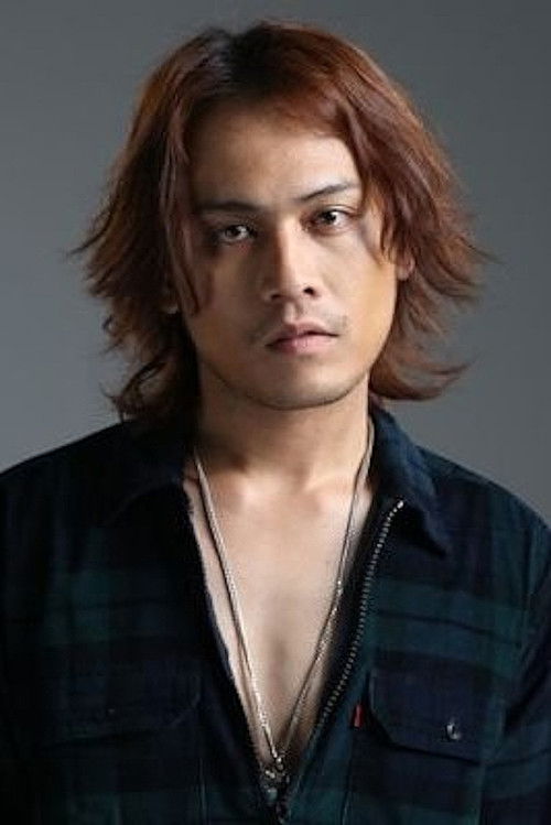 Akim Ahmad as Johari