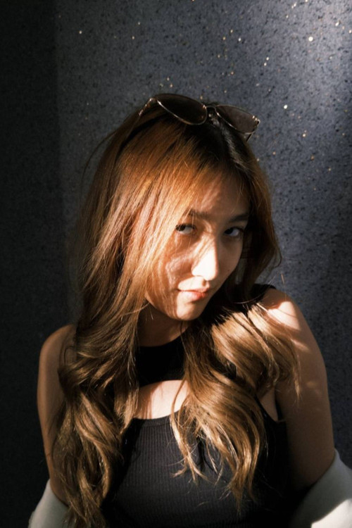 Altyn Adenova as Daniyar 8