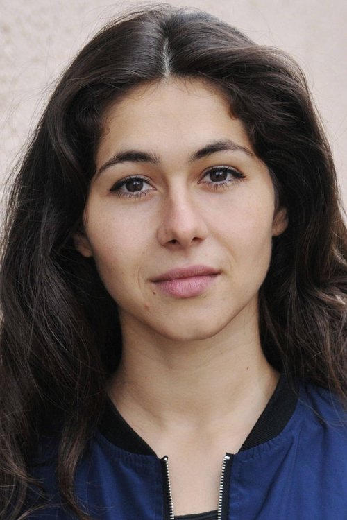 Hanna Mannsberger as 