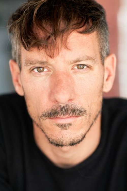 Francis La Haye as Chum d'Aluki