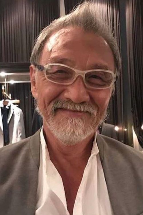 Dean Shek Tin as Lung Sei