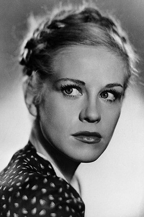 Hildegard Knef as Countess Sobryanski