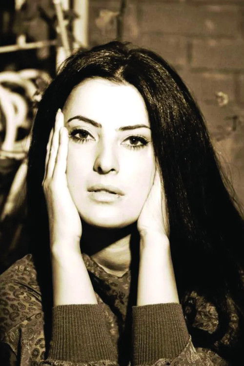 Eglantina Cenomeri as Era