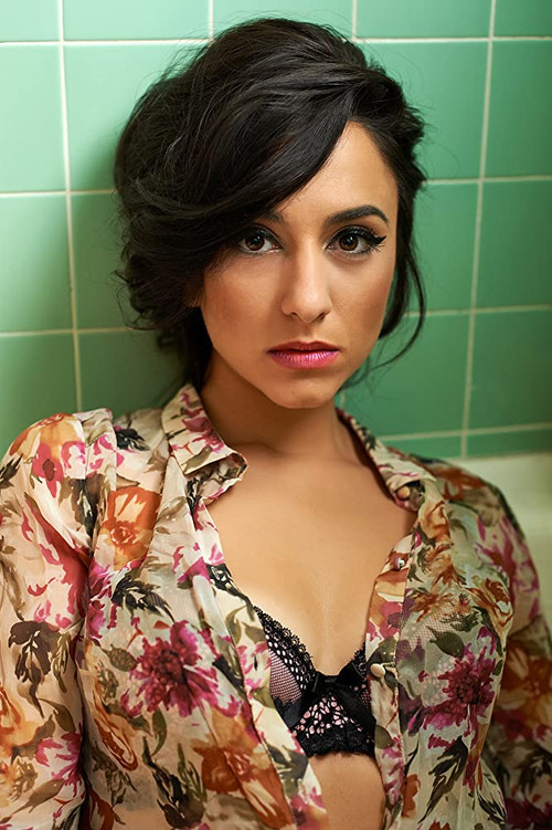 Desi Ivanova as Anna