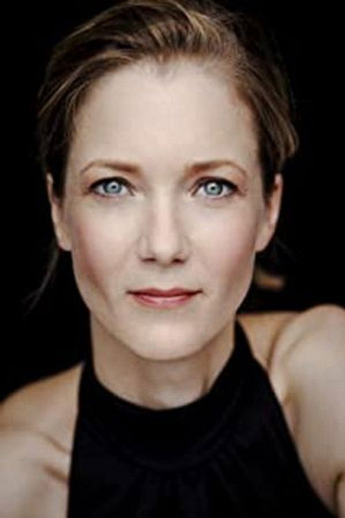 Martina Klier as Margit