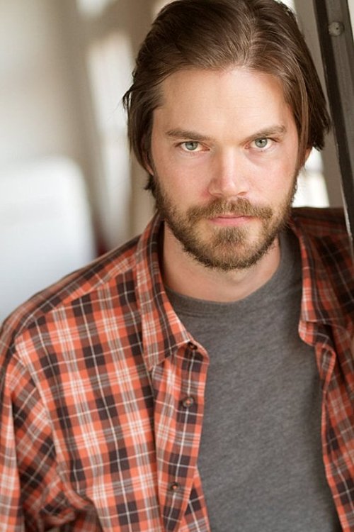 Carl Toftfelt as Francis Månro