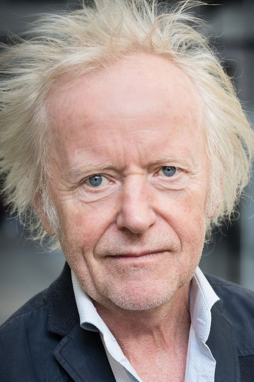 Klaus Huhle as Dr. Hoffmann