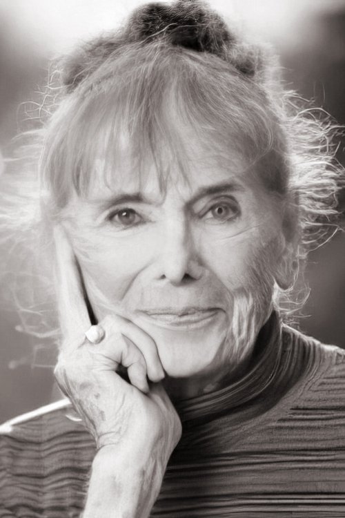 Besedka Johnson as Sadie