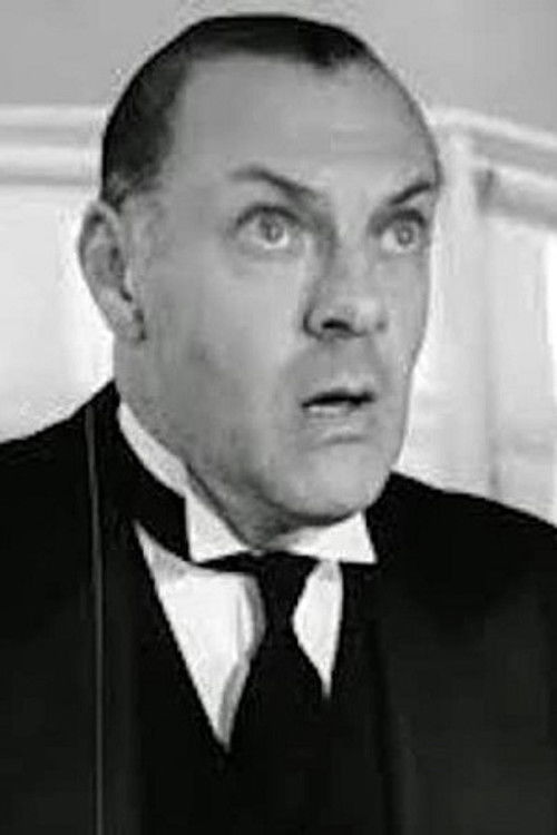 Syd Crossley as Waiter