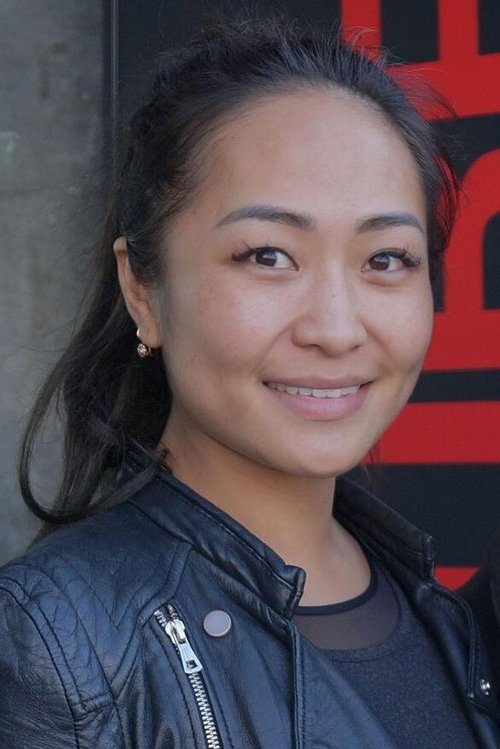 Misheel Jargalsajkhan as Monika