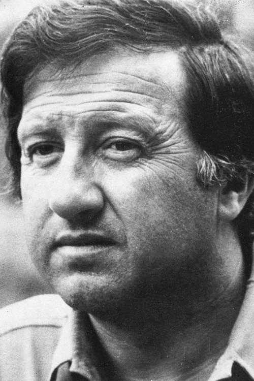 Dino Emanuelli as Megaditta Employee