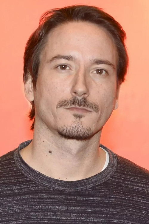 Andreas af Enehielm as Puikkonen