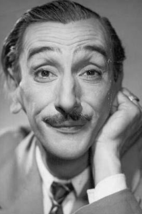 Juan Carlos Cambón as Cambón