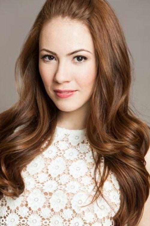 Caitlin Geier as Molly