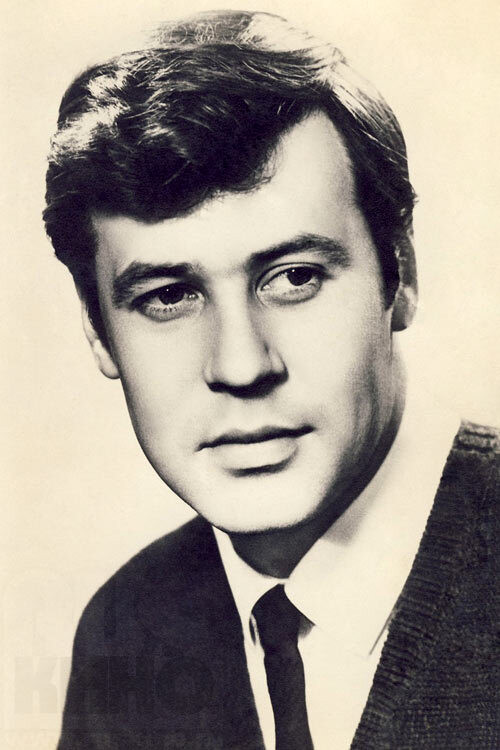 Georgiy Martynyuk as Konstantin