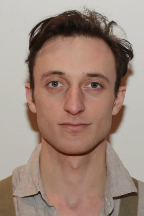 Liam Åkeson-Rayner as Göran Storm