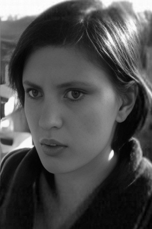 Galina Gladkova as Наташа - дочь Тимченко