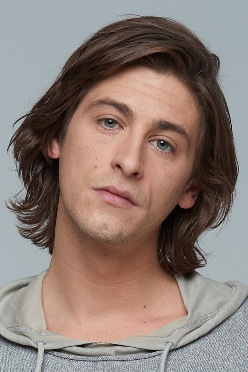 Tamás Mohai as Majdnem Ádám