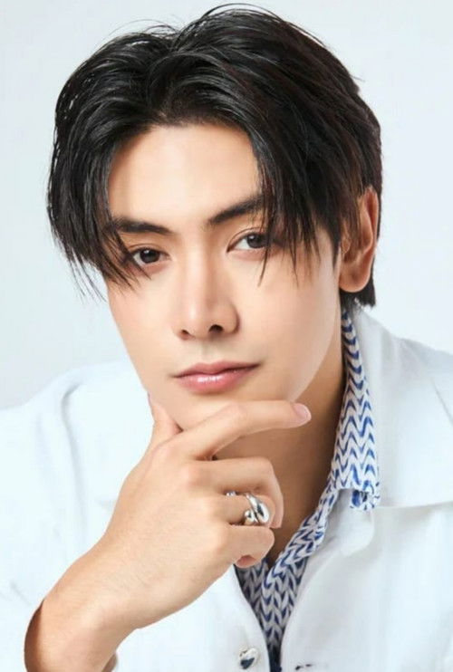 Archen Aydin as Fadel