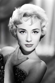 Carole Lesley as Wendy