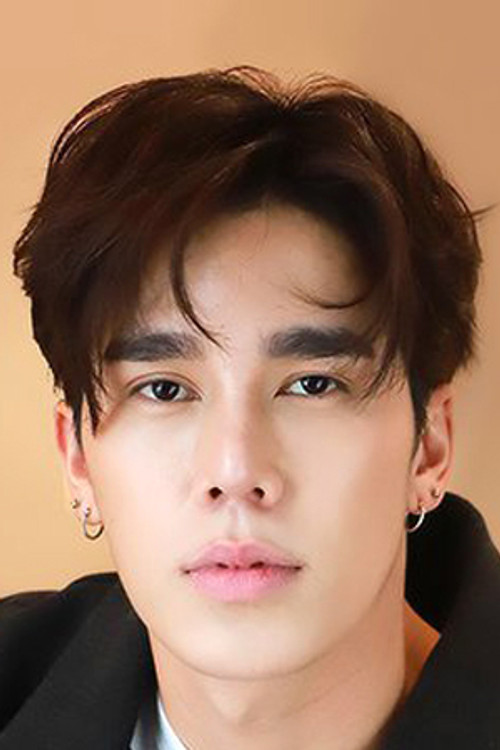 Jaguar Thanapat Piyanonpong as Boss