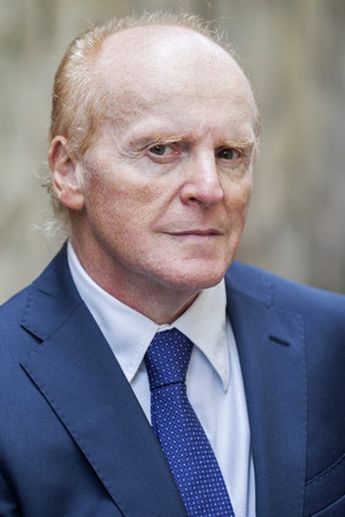 Alberto Cracco as Viola