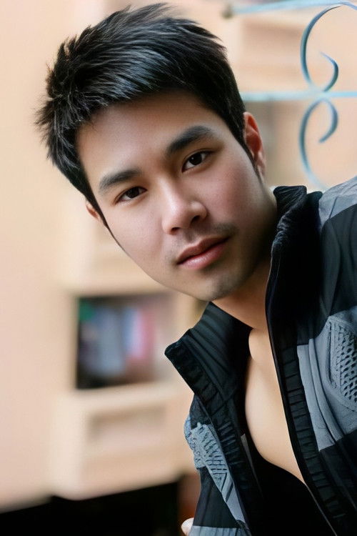 Nattapol Nillapoom as 