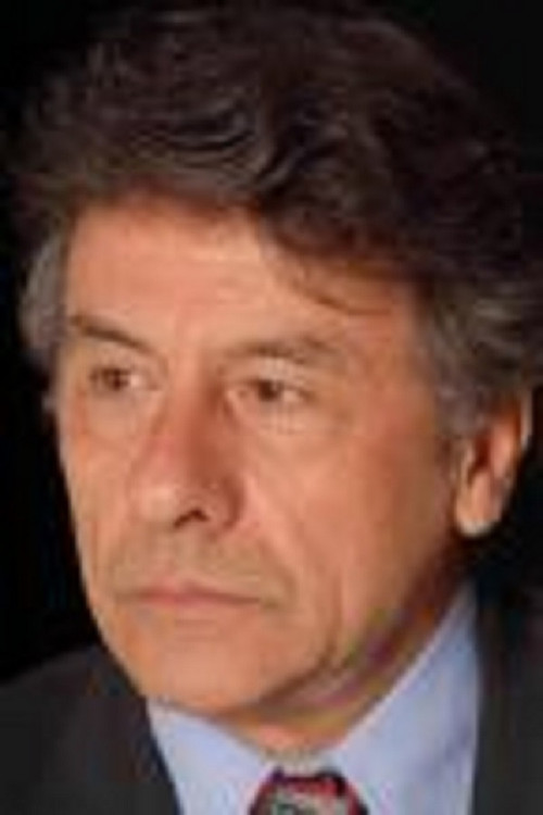 Kostas Hatzoudis as Γιάννης Λέπουρα