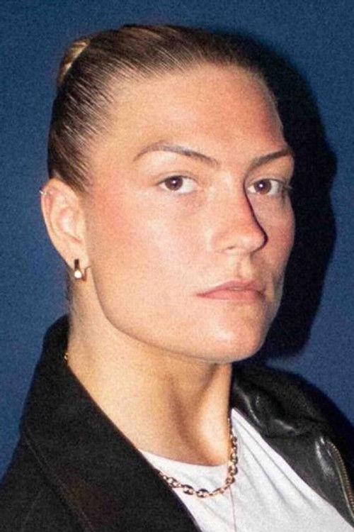 Svea Stegmann 'Svea S' as Artist