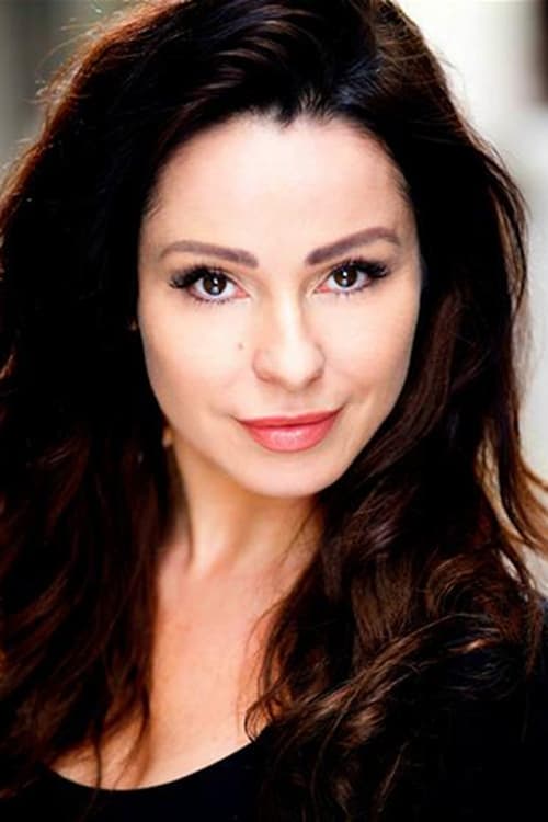 Jan Anderson as Polly