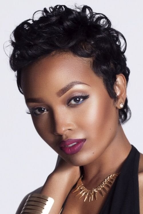 Amber Hemphill as Kendra