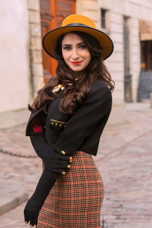 Anya Firestone as Anya