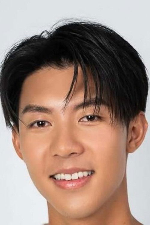 Ricky Liu as Man Who Has His Eyes Gouged Out on the Subway (uncredited)