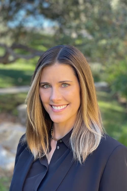 Kelly Cooney Cilella as Prison Guard 1 / Gala Guest 1 (voice)