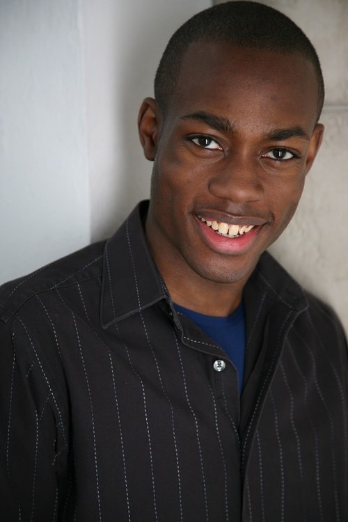 Langston Belton as Oliver Rivers