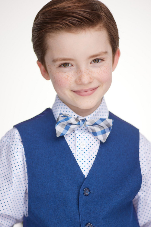 Tristan Wilder Hallett as Young August