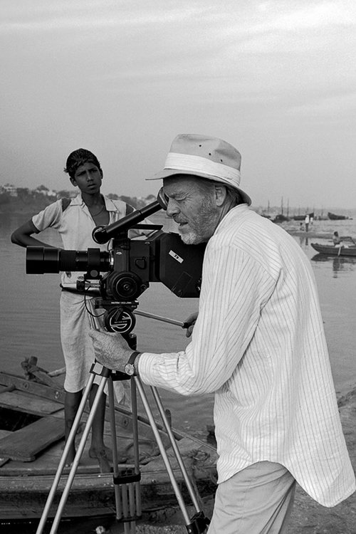 Robert Gardner as Narrator