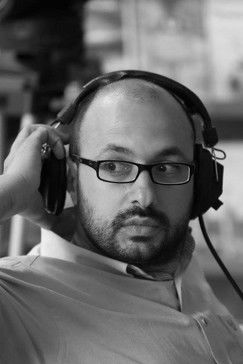 Dimitris Nakos as Uncle Dimitris