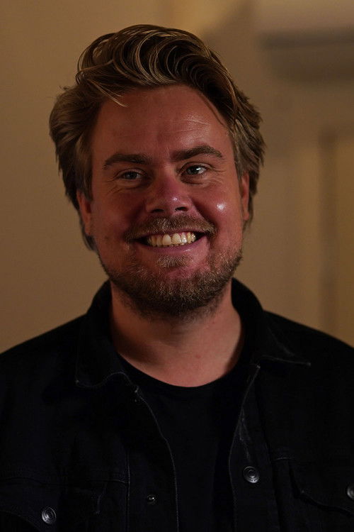 Jorrit Kleijnen as Piano, Keyboards