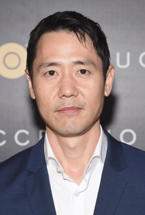 Rob Yang as Peter Kim