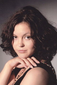 Yuliya Polubinskaya as Надя