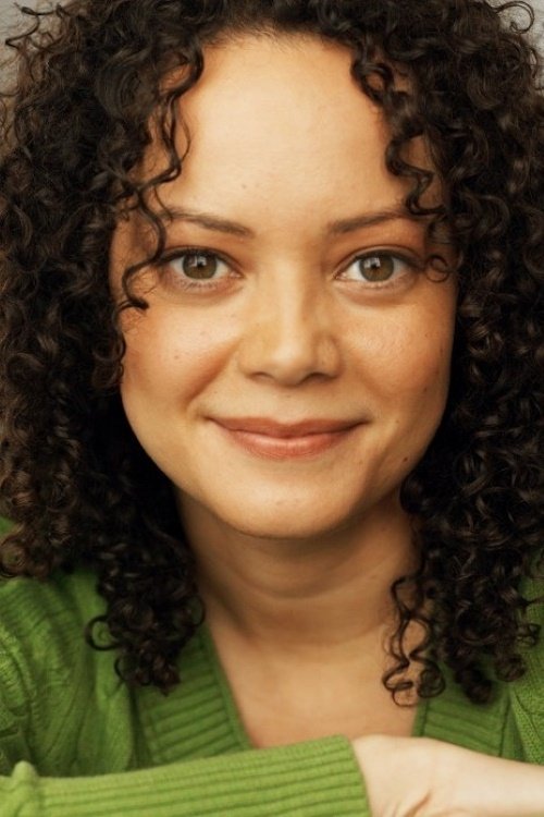 Tanya Perez as Veronica