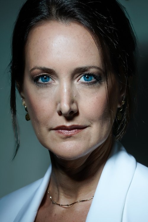 Romina Cocca as Mrs De La Vega